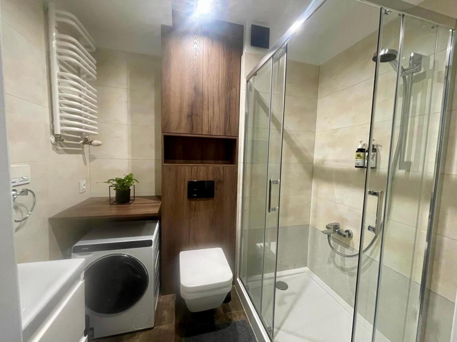 Barona Apartment Tychy Bagian luar foto